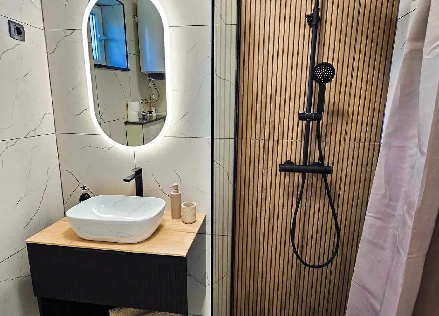 Ferienwohnung Stressless Nin Apartment