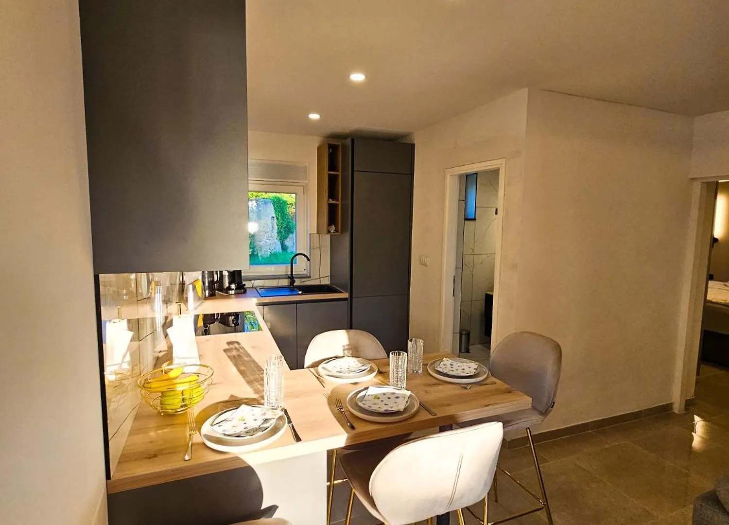 Apartment Ferienwohnung Stressless Nin
